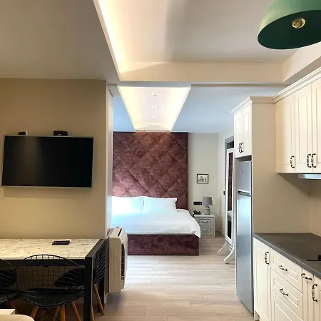 Shard Boutique Alojamento de Acomodação e Pequeno-almoço Tirana