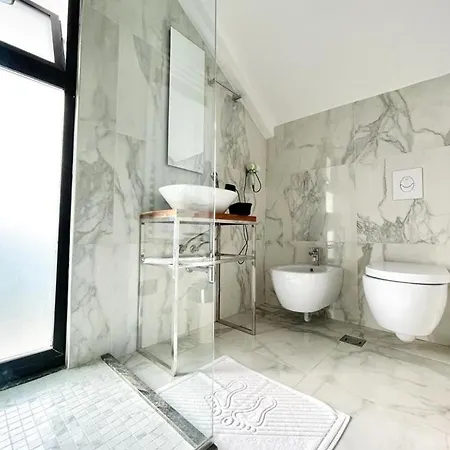 Shard Boutique Bed & Breakfast Tirana