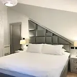 Shard Boutique Bed & Breakfast 3*