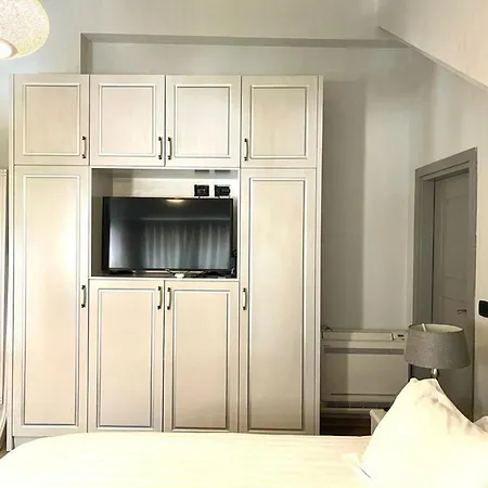 Bed & Breakfast Shard Boutique 3*