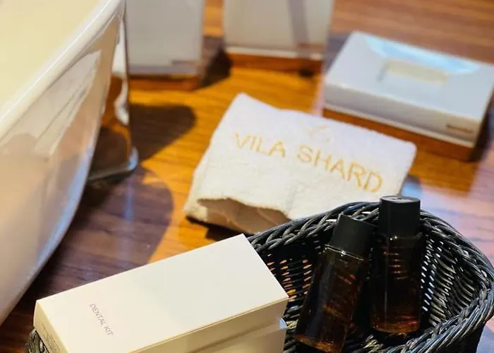 Shard Boutique Alojamento de Acomodação e Pequeno-almoço Tirana